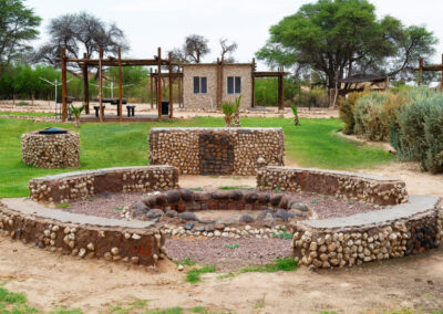 Molopo Kalahari Lodge - Askham
