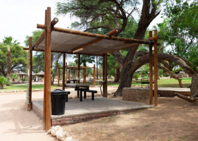 Molopo Kalahari Lodge - Askham