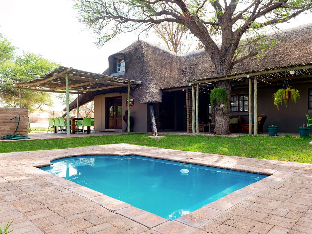 Molopo_Kalahari_Lodge_Askham201 Molopo Kalahari Lodge -Askham