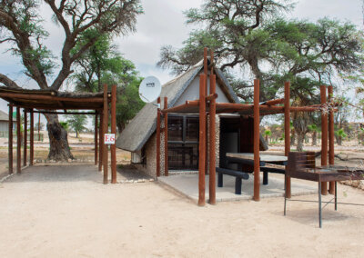 Molopo Kalahari Lodge -Askham