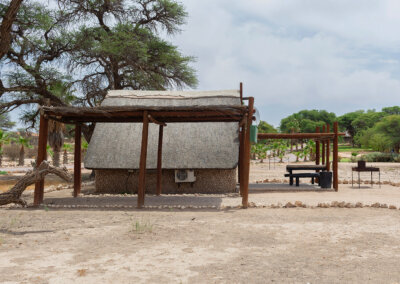 Molopo Kalahari Lodge -Askham